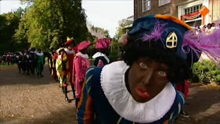 Sinterklaasjournaal 2015  De HoofdPiet heeft altijd een oplossing [upl. by Kuhlman505]