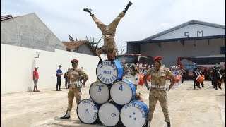 Drumband marching band STIMART AMNI Semarang karnaval budaya demontrasi dan atraksi karnaval budaya [upl. by Fawn]