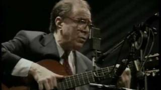 João Gilberto  Pra Machucar Meu Coração  São Paulo  1994 [upl. by Lessig165]