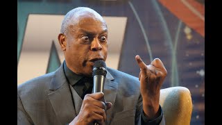 QampA Michael Winslow Comic Con Brussels 2024 [upl. by Nahtnanhoj]