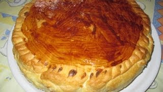 Recette facile et rapide de la tourte feuilletée au thon [upl. by Enylhsa]