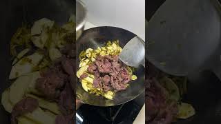 Stirfried beef with pickled mustard greensstreet foodcooking videoschinachinese food [upl. by Petta]