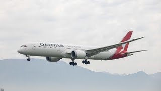 Boeing 7879 Dreamliner quot Qantas quot Landing in Santiago de Chile Airport [upl. by Nylatsirhc243]