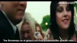 The Runaways Segundo Trailer Oficial en Español [upl. by Abey]