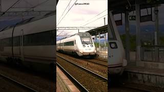 Maquinista tímido conduciendo Renfe 599 sin parada por Pinar [upl. by Roee]