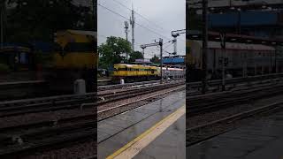 Kalka Shatabdi shunting on PF 1 at NDLS  WAP 7⚡️ will take charge from here onwards kalka wap7 [upl. by Nahtanoj867]