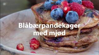 Blåbærpandekager  Blueberry pancakes [upl. by Revell]