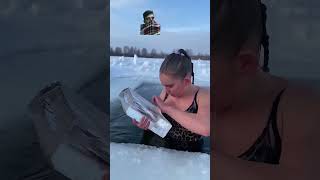 snow frozen funny mermaid ice icequeen winter iceswimming swimmingstyle iceswim [upl. by Merrel]