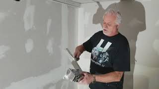 Drywall mudding 101 [upl. by Dyrrej]