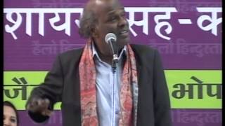 Dr Rahat Indori  Indore Mushaira amp Kavi Sammelan  सरहदों से आगे  Sarhadon Se Aage  Shayari [upl. by Grieve237]