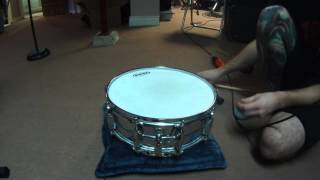 How to tune a snare drum with a TuneBot [upl. by Amsaj]