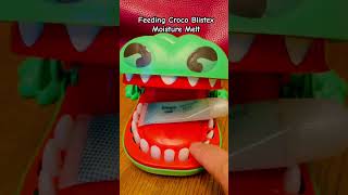 FEEDING CROCO BLISTEX MOISTURE MELT shorts asmr youtubeshorts viral trending blistex lipgloss [upl. by Adlesirhc]