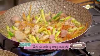 Wok de cerdo y arroz cantonés [upl. by Kele]