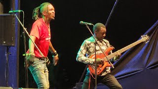 Alick Macheso amp MaJuicy Doing Magic On Stage At Castle Tankard Performing Old Time Hit💥 Mundikumbuke [upl. by Eileen845]