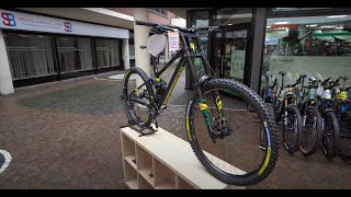 Bike Neuheiten 2022 Downhill MTB Mondraker Summum R MX Fox 40 SRAM GX7 Switchbike Bornemann [upl. by Sukey]