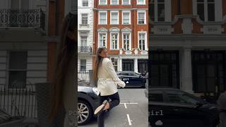 Your A Kiwi Girl Living In London With Big Dreams [upl. by Arratahs]