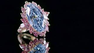 Magnificent Jewels  A Superb Fancy Vivid Blue Diamond by Moussaieff [upl. by Asiram]