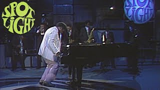 Fats Domino kicks the piano  Live at Spotlight 1977 [upl. by Stace42]