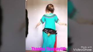 Danse kabyle 2019 fille kabyle qui danse belle fille Algérie [upl. by Betthezul]