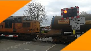 Hutton Cranswick Railway Station 30102024 trainspotting eastyorkshire [upl. by Lemaj]