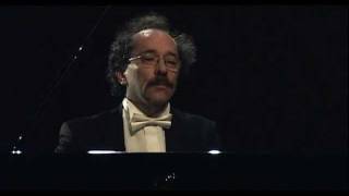 Lipstein plays Granados  Oriental Spanish Dances [upl. by Ennaehr661]