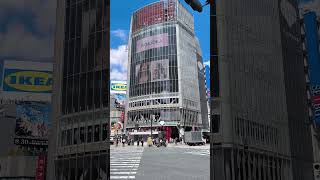 渋谷TSUTAYA、スラムダンクからキティさんに変わった スクランブル交差点 渋谷TSUTAYA 渋谷 [upl. by Terb]