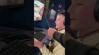 Ile na Ciebie wydali rodzice basestack łódź gaming csgo fortnite lodz [upl. by Brom253]