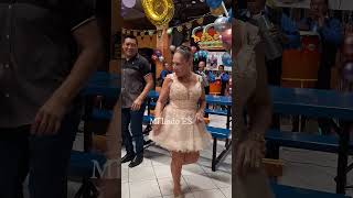 Yajaira se divierte bailando cumbia dance baile [upl. by Layney]