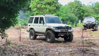 KURSUS PEMANDUAN BERHEMAH 4X4 UMK [upl. by Elletnahs]