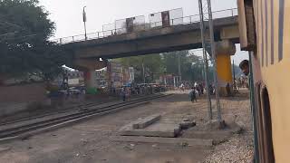 Ballia Express Arrival Ballia Station balliastation ballia passengertrain trainvideo subscribe [upl. by Seira]