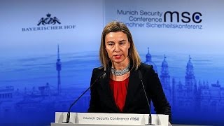 Ucraina Mogherini cauta su vertice Minsk priorità al cessate il fuoco [upl. by Niar928]