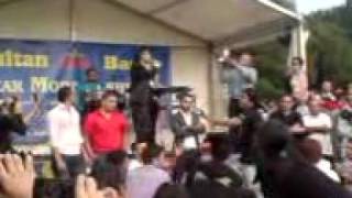 Afg Sommerfest 2010  Bashir Hamdard und tanzende Jungs and dancing Boys [upl. by Eiramanit871]