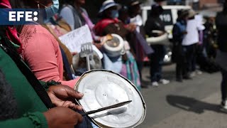 Cacerolazos y protestas en Bolivia por el incremento de los precios en los alimentos V [upl. by Shanna]