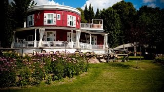 Auberge de la Tour du Lac  SainteAgathedesMonts Auberge Laurentides [upl. by Semele265]