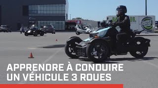 Apprendre à conduire une moto 3 roues [upl. by Absalom]