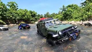 Top Three Traxxas white Ford Bronco Blue Land Rover Defender  Green Jeep RLAARLO MK07 17 Scale [upl. by Klemperer199]