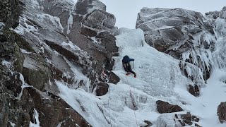 CAIRNGORMS COIRE AN T SNEACHDA ALADDINS MIRROR DIRECT [upl. by Anigue901]