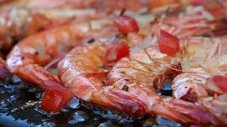 Recette  Gambas marinées à la plancha [upl. by Centeno]