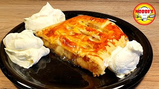 Apfelstrudel Rezept mit Blätterteig und Sahne selbst gemacht ist am Besten [upl. by Leighland]