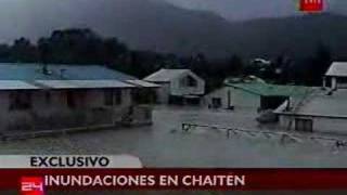 Rescatan a 100 mascotas de Chaitén  24 Horas TVN Chile [upl. by Ahsimet572]