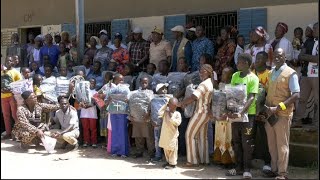 Remise de Kits scolaires aux élèves de la commune de Nyassia [upl. by Godwin]