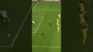 Messi deliberately avoided the ball to prevent an offside what an intelligent player [upl. by Zilber]