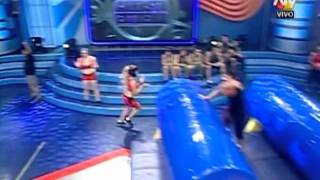 Combate 02112011 parte 1 [upl. by Bertrand]