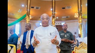 NGF CHAIRMAN AND IMO STATE GOVNOR HOPE UZODINMA GOES SPIRITUAL FOR THINGS TO TURN AROUND IN NIGERIA [upl. by Idyh]