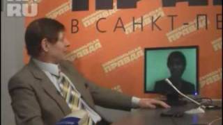 Mr Trololo Eduard Khil is being interviewed by journalists in SaintPetersburg Eng subs [upl. by Parcel]