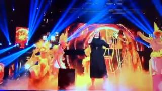 Suor Cristina canta The beautiful that way di Noa [upl. by Sennahoj]