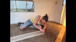 How To Trace amp Cut Flooring For A Curved Wall In An Airstream [upl. by Yelhak]