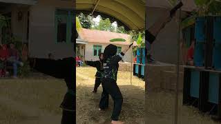 JANGAN DINGatraksi kuntau kuntaubanjar atraksipencaksilat pencaksilat keseniantradisional [upl. by Ingrid]