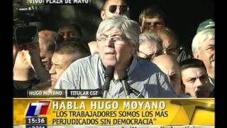 Moyano llenó la Plaza y Criticó a Cristina Kirchner con Dureza [upl. by Ahsiekrats]