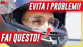 Casco da moto e OCCHIALI DA VISTA COME evitare PROBLEMI 👓🏍️ [upl. by Anile]